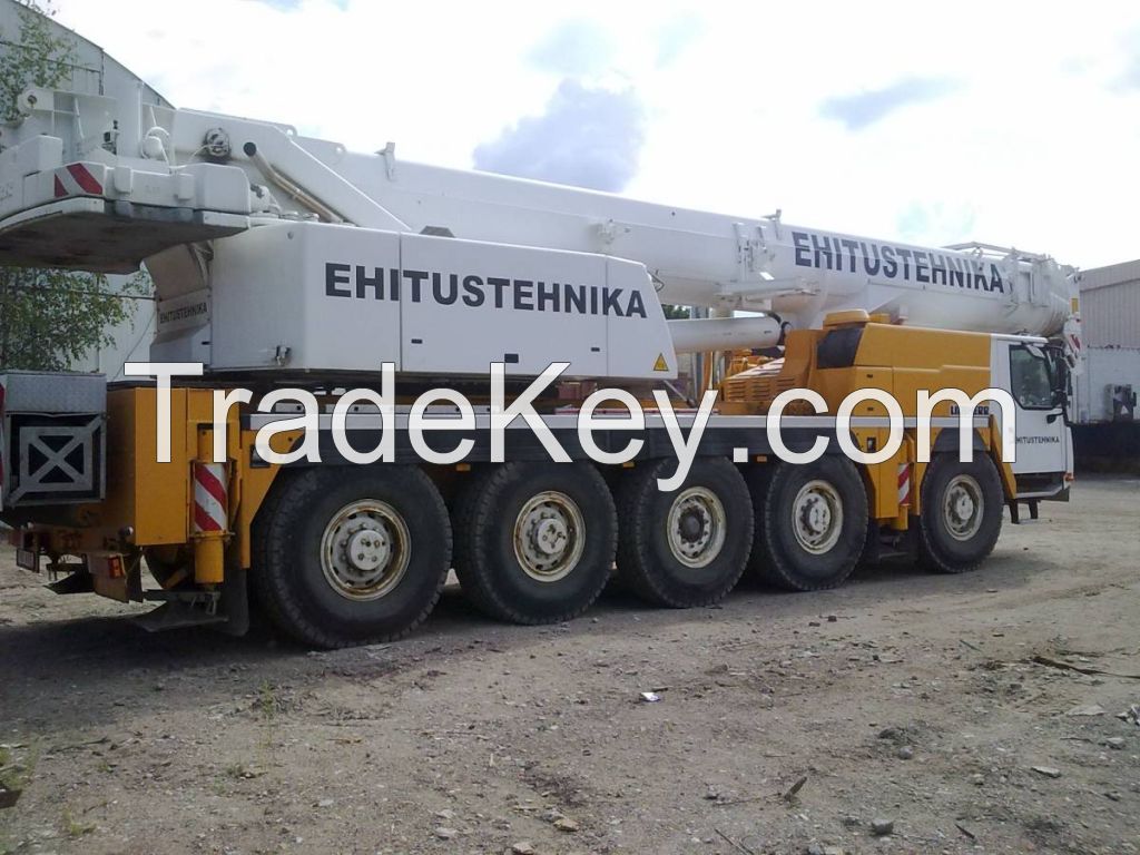 Liebherr LTM 1095