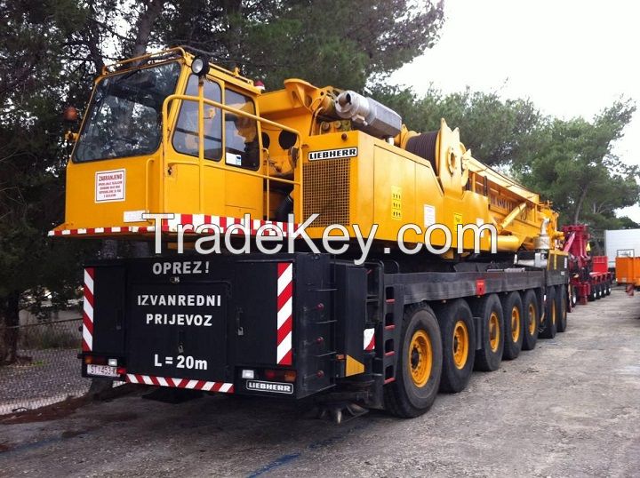 Liebherr LTM 1300