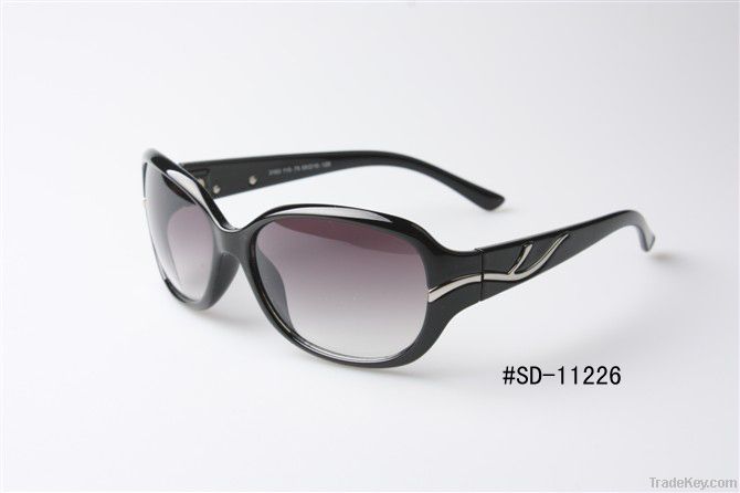 Women&#039; Sunglasses with PC lens and fashion design