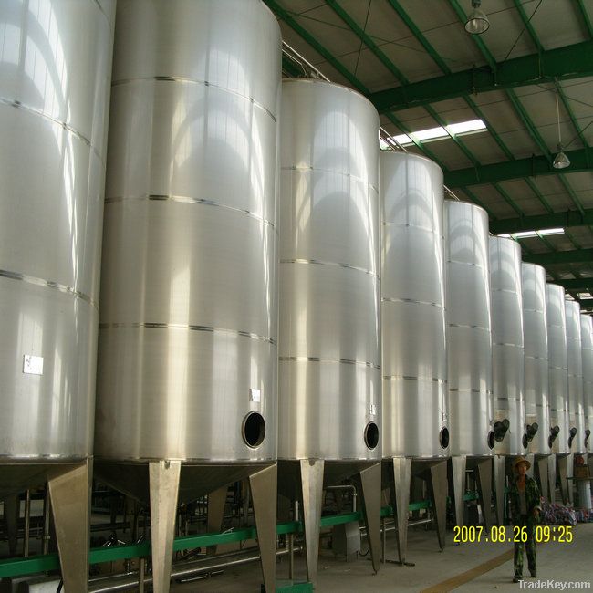 juice fermentation tank