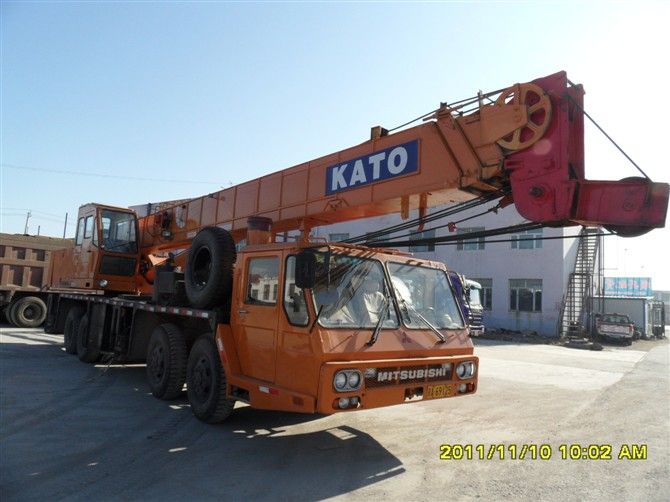 used crane kato 40 ton