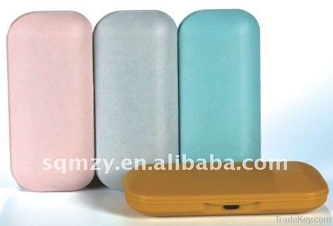 good quality plastic glasses case