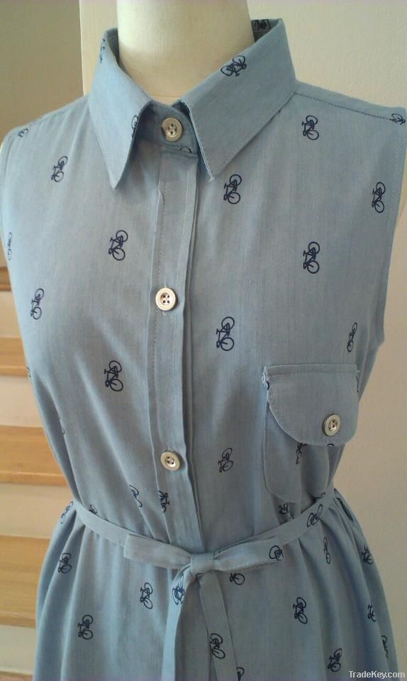 Ladies casual light denim button up dress