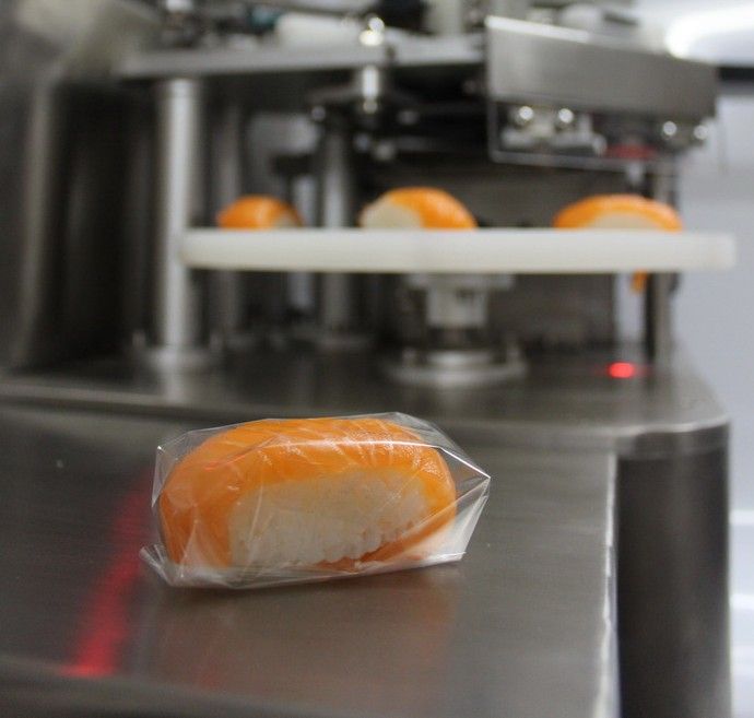 Fully Automatic Sushi Packing Machine 38 pcs per minute