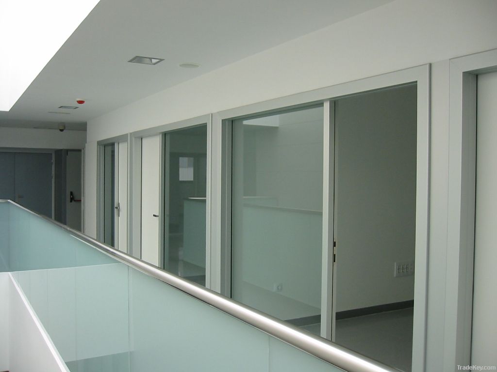 Adjust. aluminium frame for interior doors (melamine, laminate, HPL).