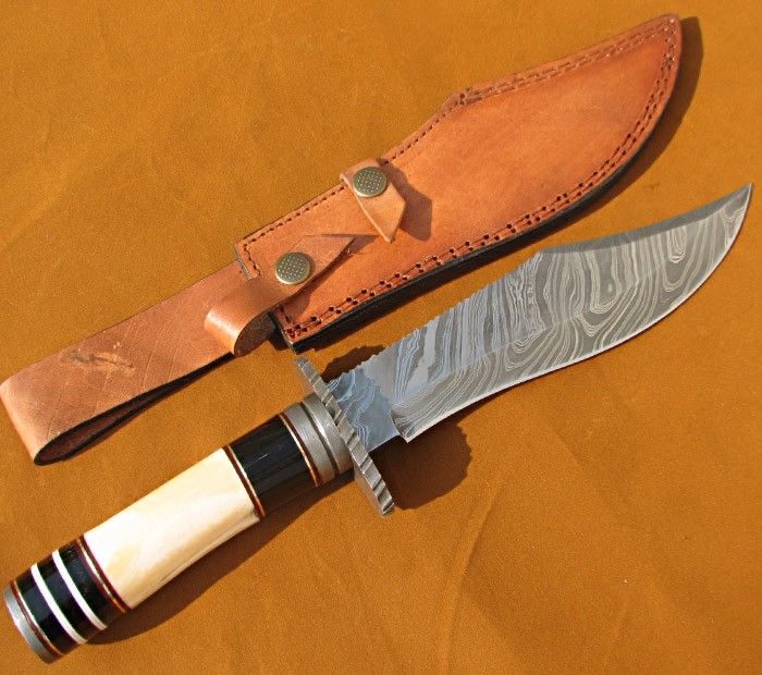 Damascus Steel Legend Hunting Knife