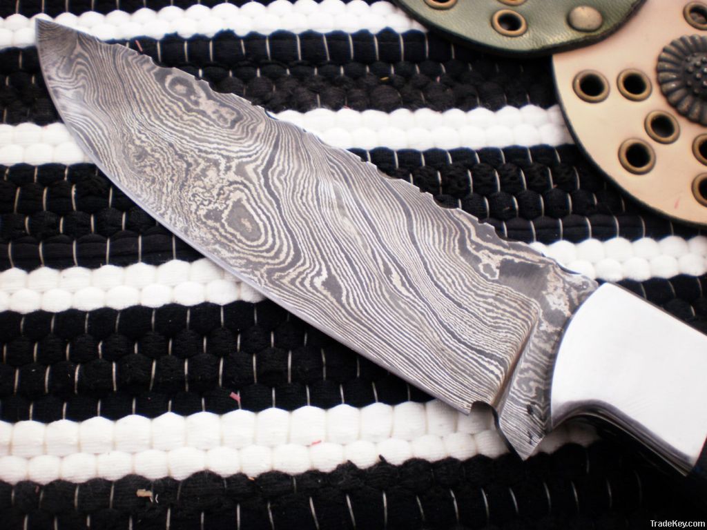 Damascus Fixed Knife