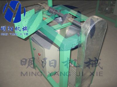 Manual chain link fence machine