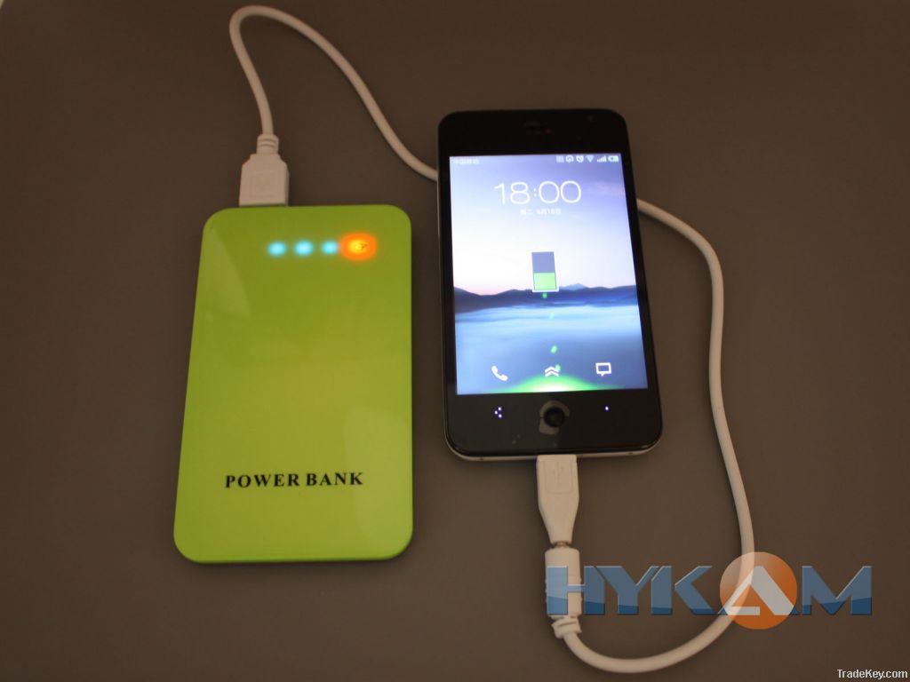 Universal digital device portable power bank PB003 4000mAh