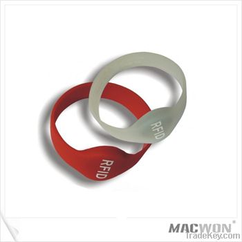 Silicone wristband