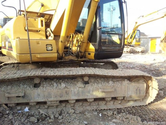 CAT320C