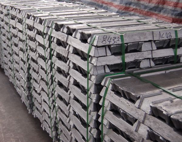 aluminium ingots