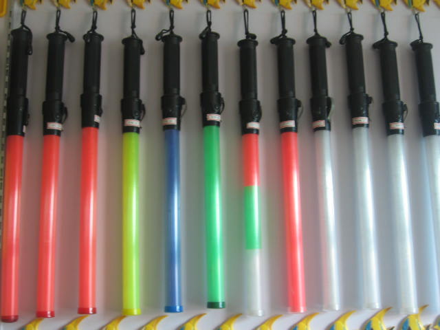 led traffic baton