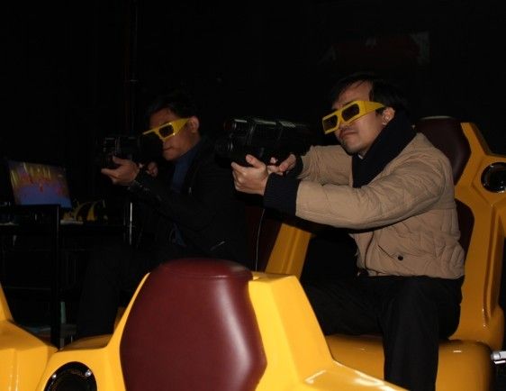 7D mini cinema with play shooting games