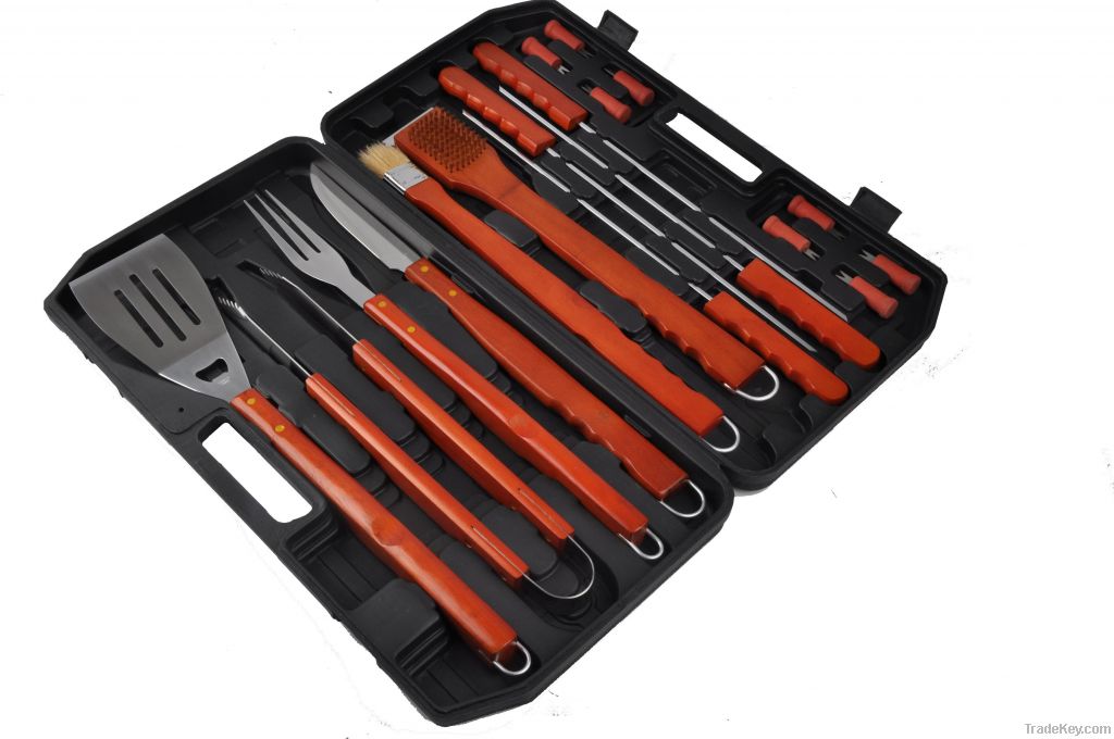 BBQ tool set in box