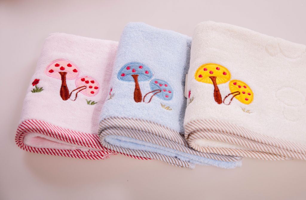 pure cotton towel at high quality factory direct bath towel