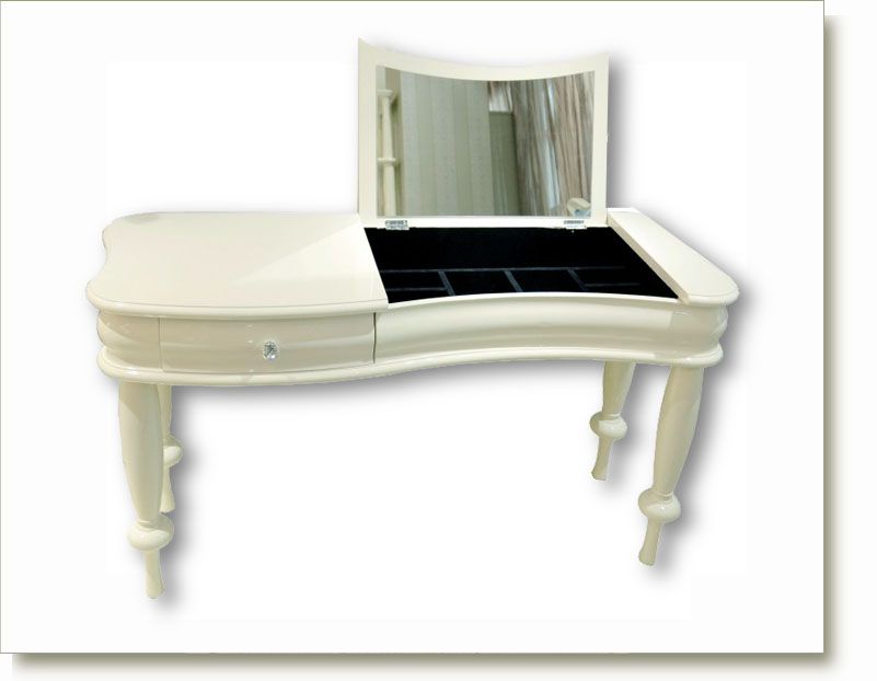 Dressing Table (without a chair)(BB008-T)