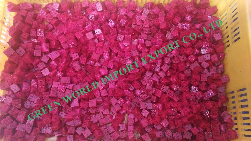 Frozen Dragon Fruit/ Pitaya from Vietnam with good quality and best price