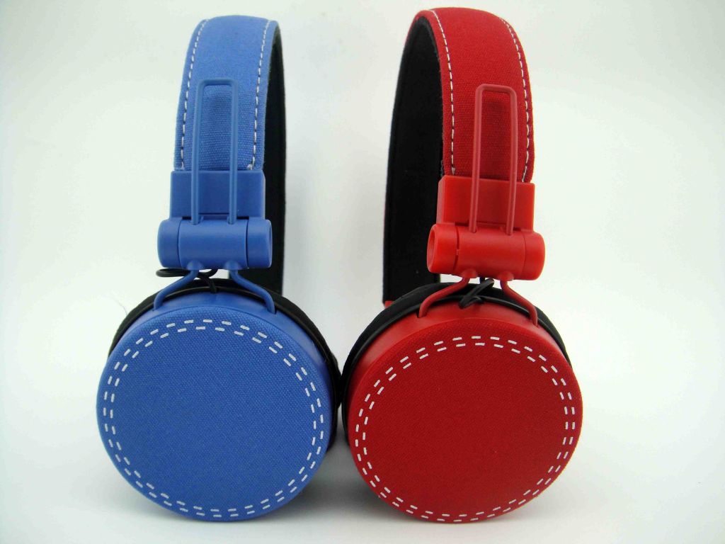 Favorites Compare 2014 new developed fashion headphone 