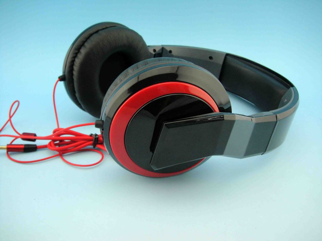 good quality  headphone for mp3/mp4/pc