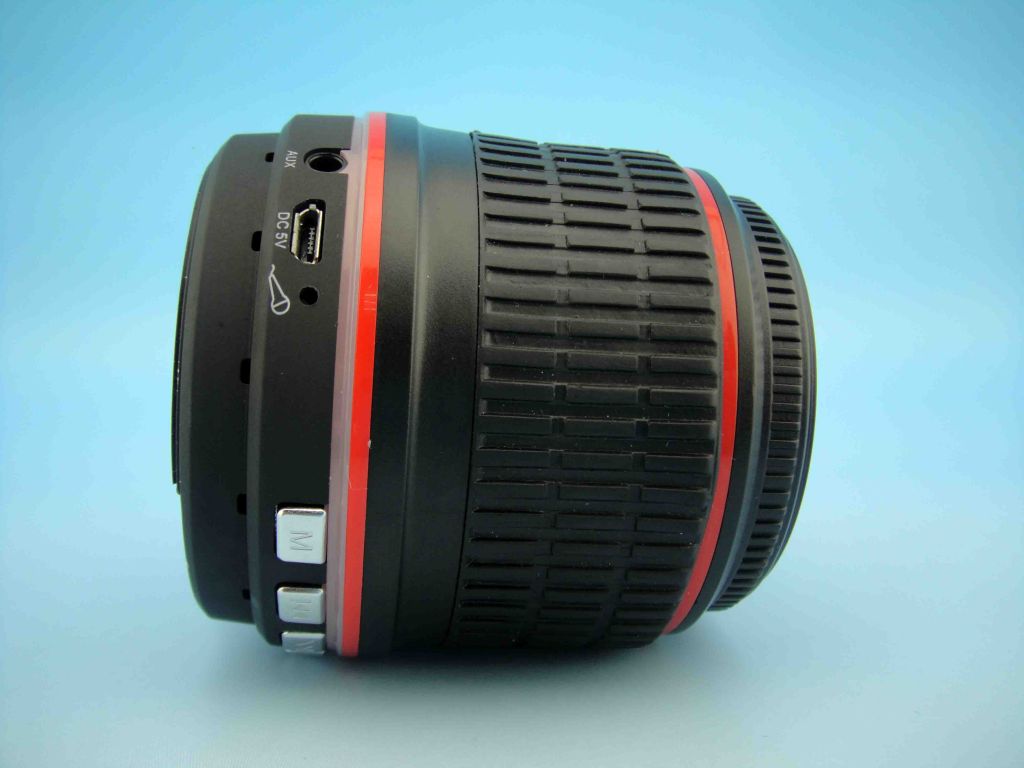 New Portable wireless bluetooth speaker Camera with led design