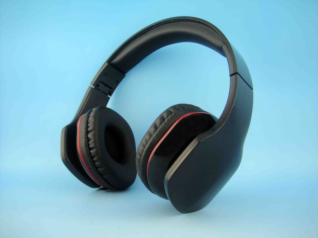 High quality sound foldable headphone for mp3/mp4/pc