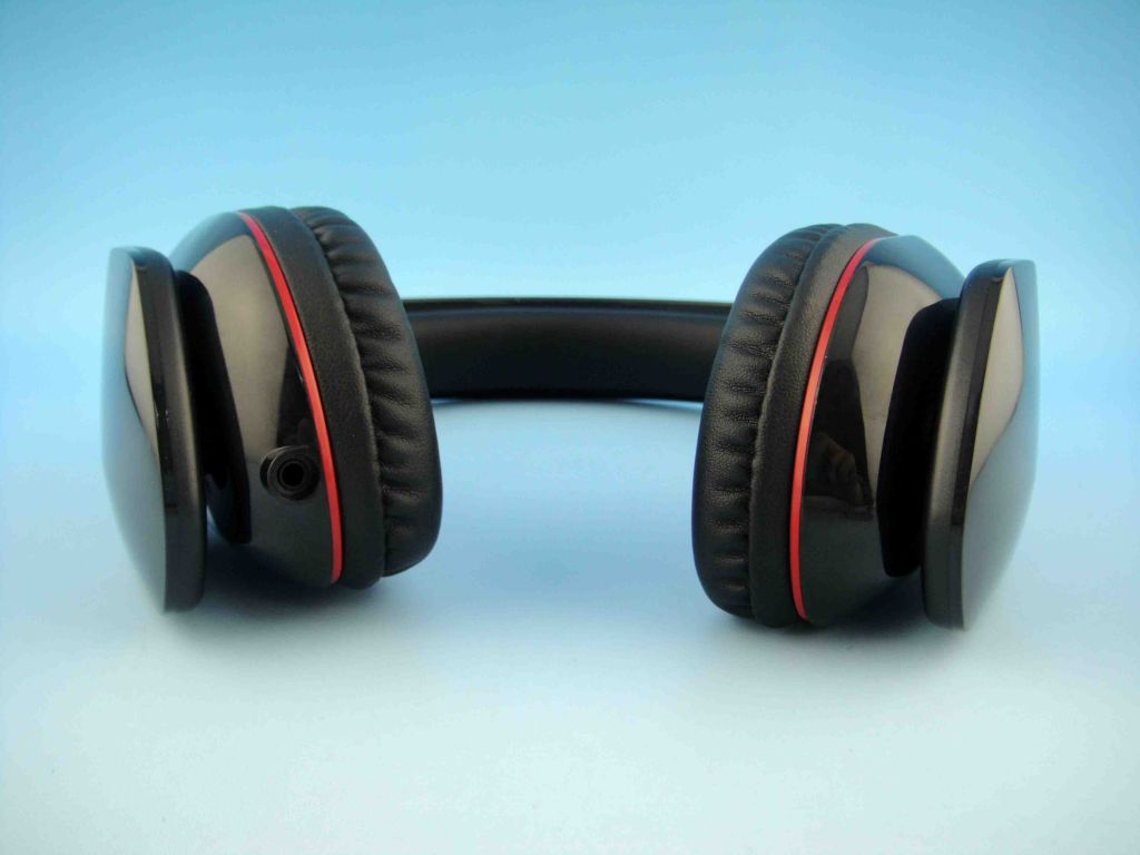 High quality sound foldable headphone for mp3/mp4/pc