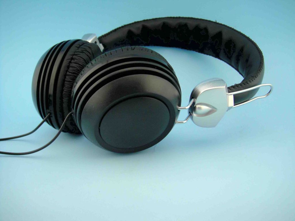 Stereo Headsets for Computer