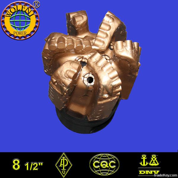 PDC drill bit