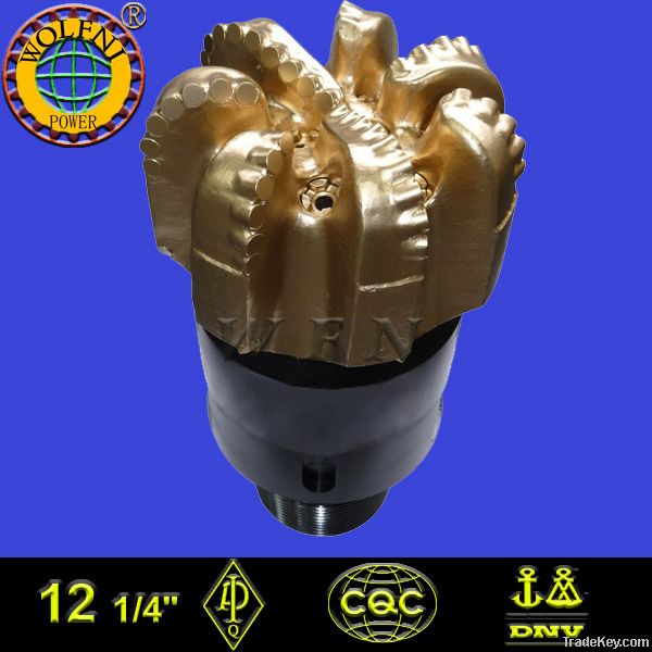 PDC drill bit