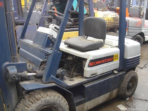 Second hand Komatsu Forklift, FD25