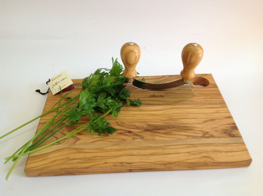 Olive wood cutting board