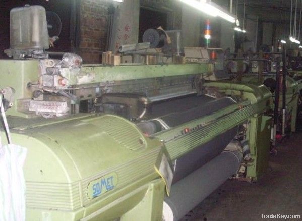 Second-hand textile machinery