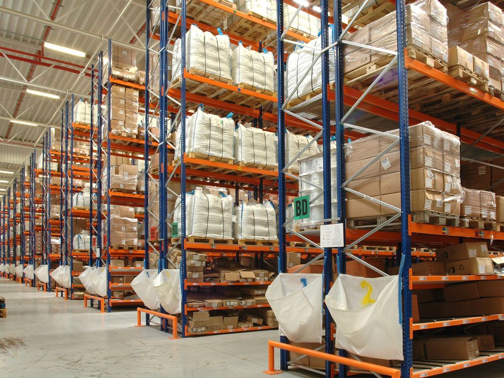 Heavy duty racking