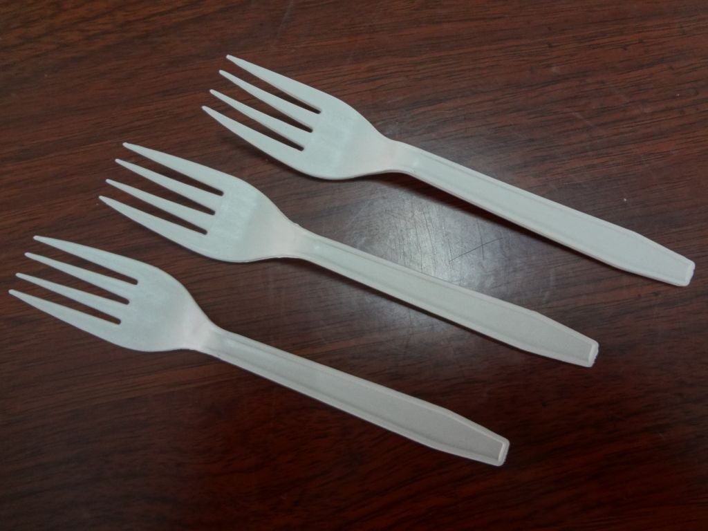 Biodegradable disposable wholesale plastic forks:xyfc-01