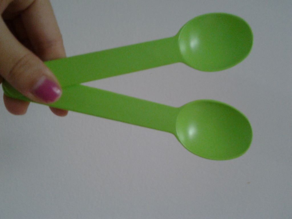 disposable colored ice cream spoon