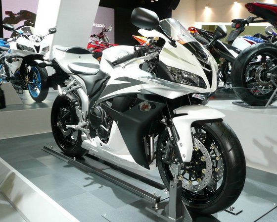 High Performance Sport Motorcycle + Free Shipping