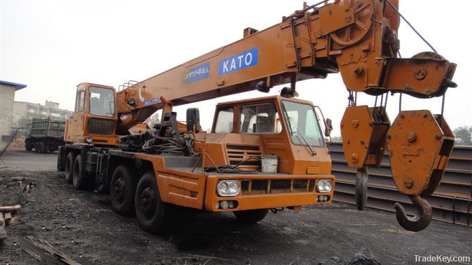 Used Cranes Kato NK300E