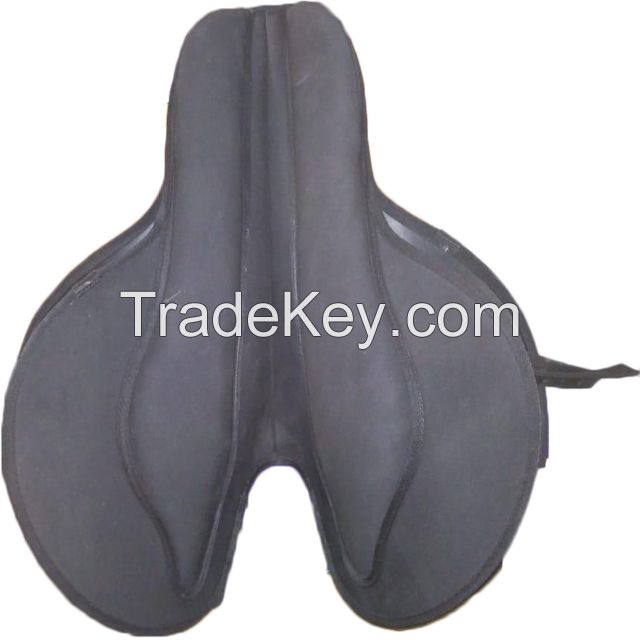 Genuine imported quality synthetic horse racing saddles with rust proof fittings