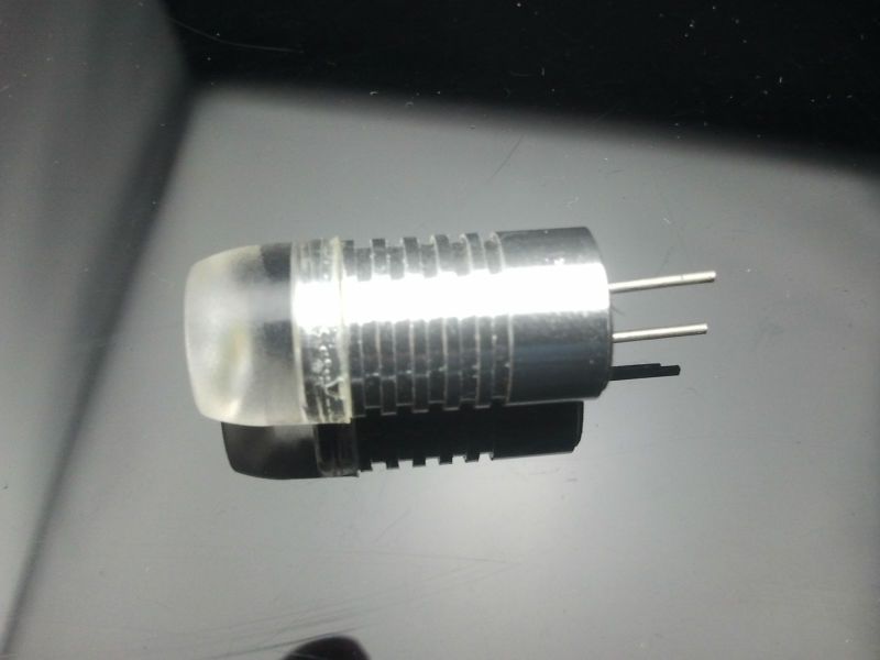 LED G4 bulb