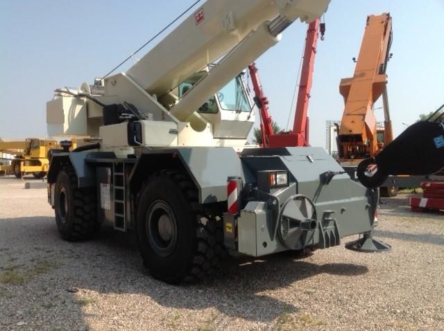 Rough terrain crane TEREX BENDINI A600