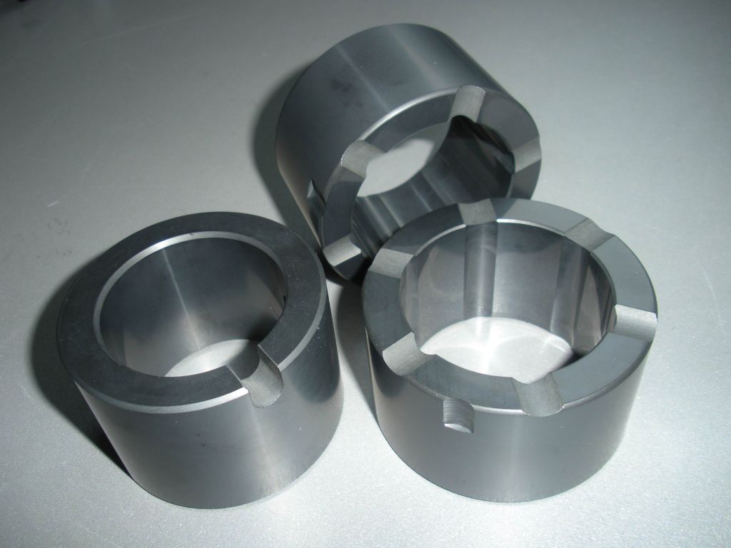 Pressureless sintered SiC bushing beaings for pump