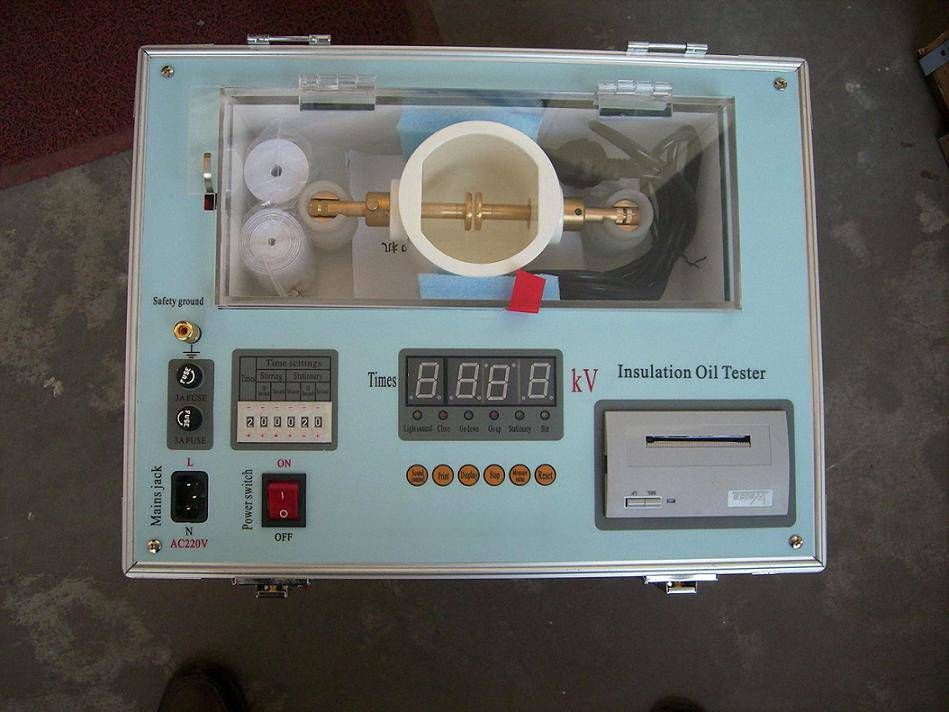 Advanced oil dielectric tester DYT