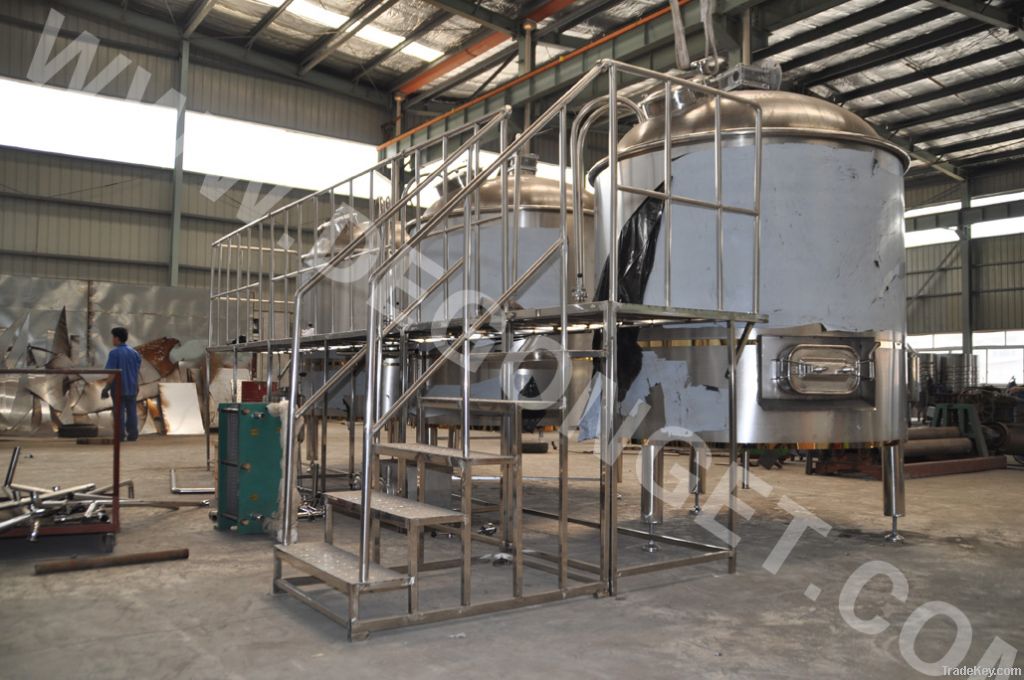 large beer brewery equipment with 2000 liter