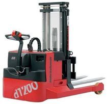 Electric Reach Truck