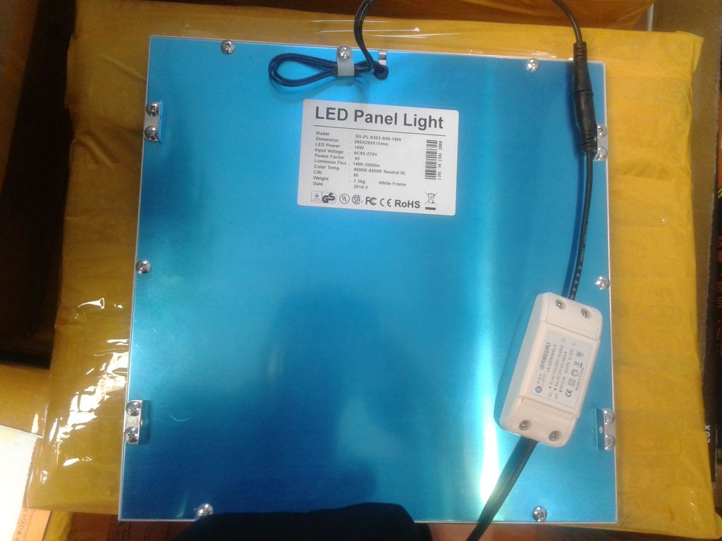 LED PANEL LIGHT