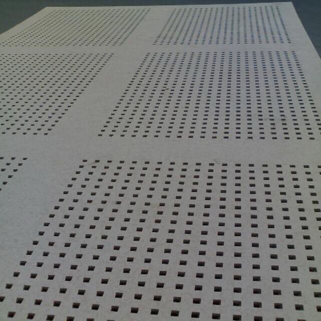round hole net
