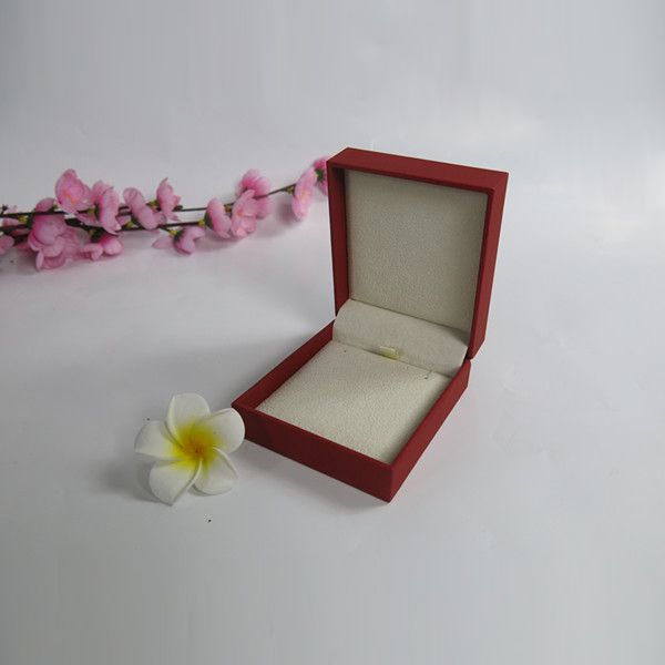 Elegant Jewelry box for retail