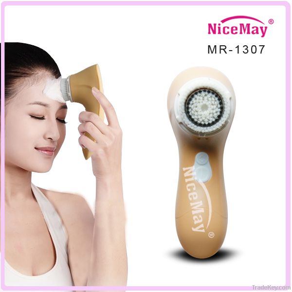 Sonic Facial Cleansing Brush