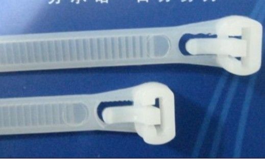 Releasable cable tie